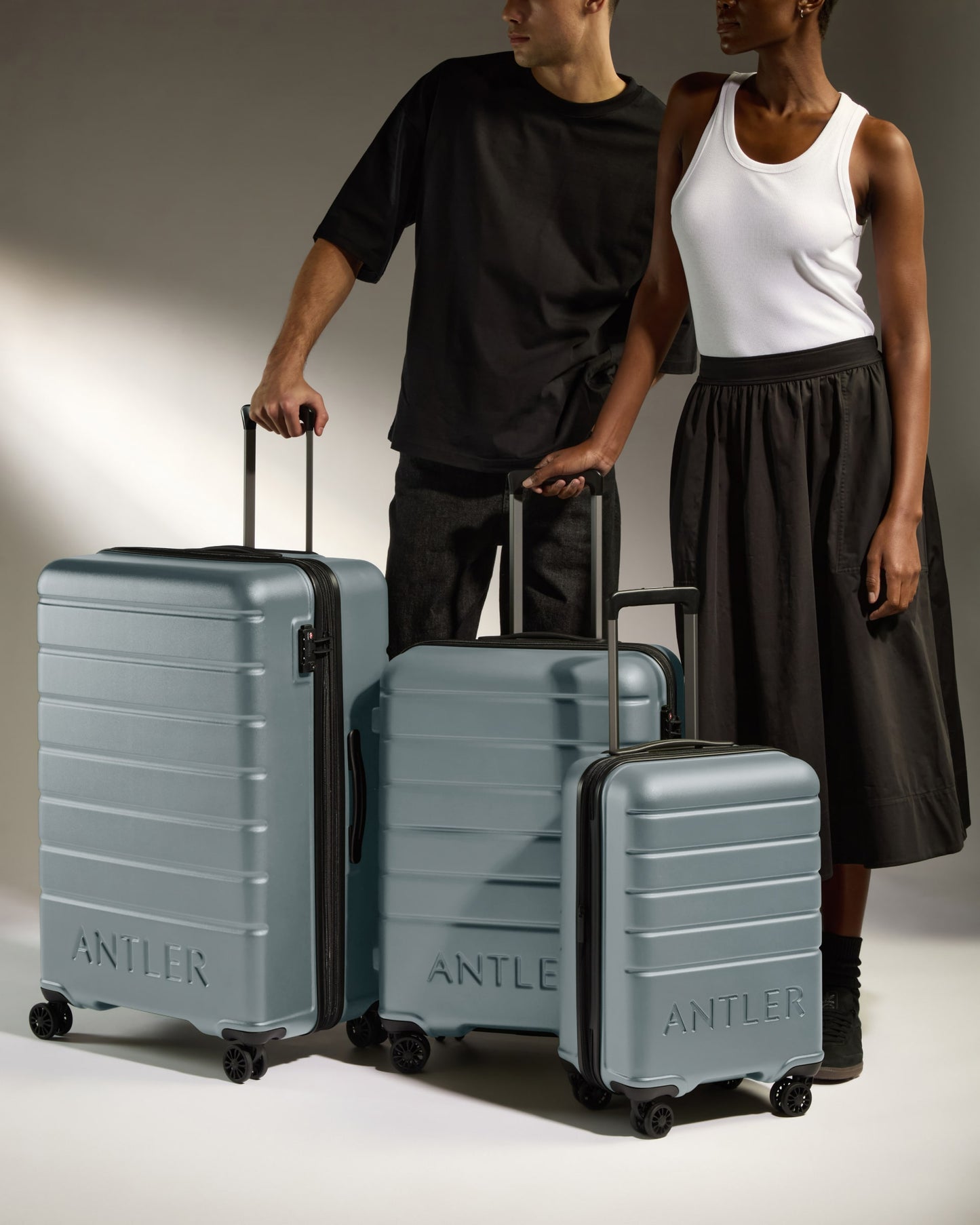 Expandable Carry-on Luggage Set in Cool Grey - Logo