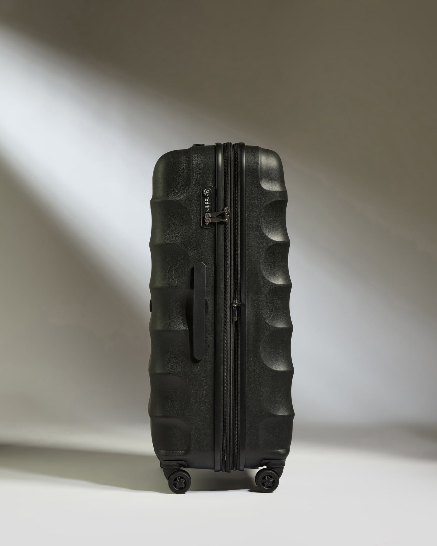 Juno Large Suitcase in Black