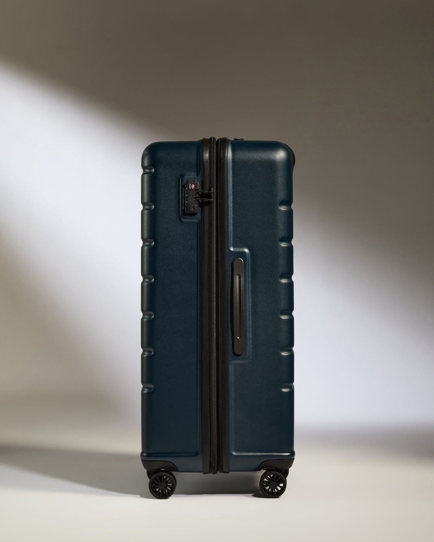 Large Suitcase in Midnight Blue - Logo