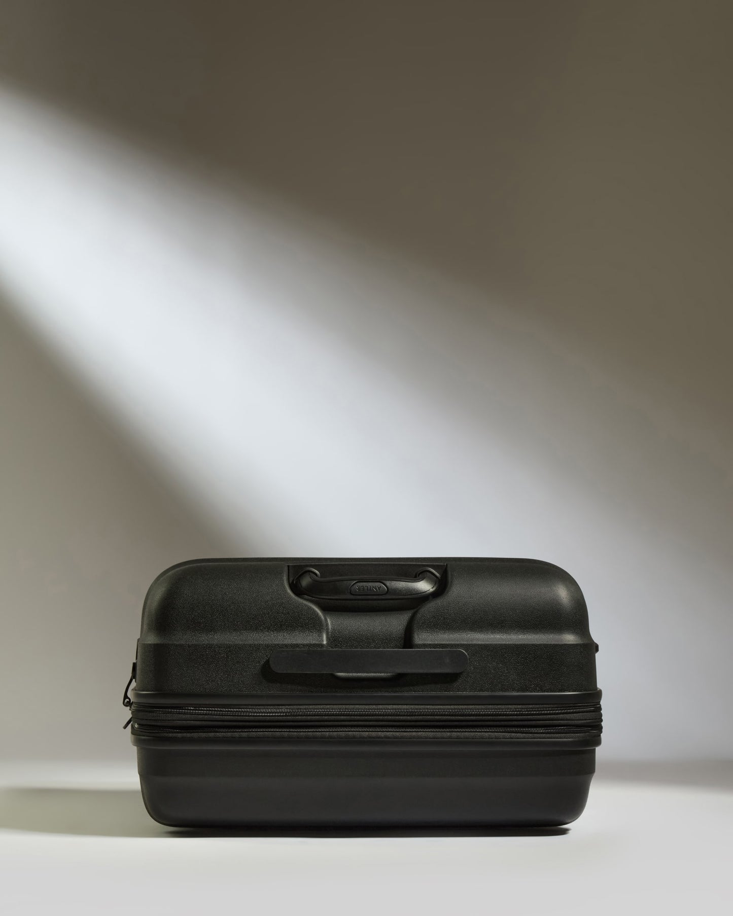 Juno Large Suitcase in Black
