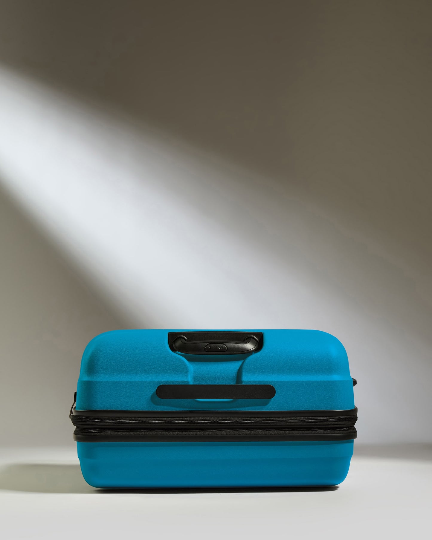 Large Luggage in Marine Blue - Juno