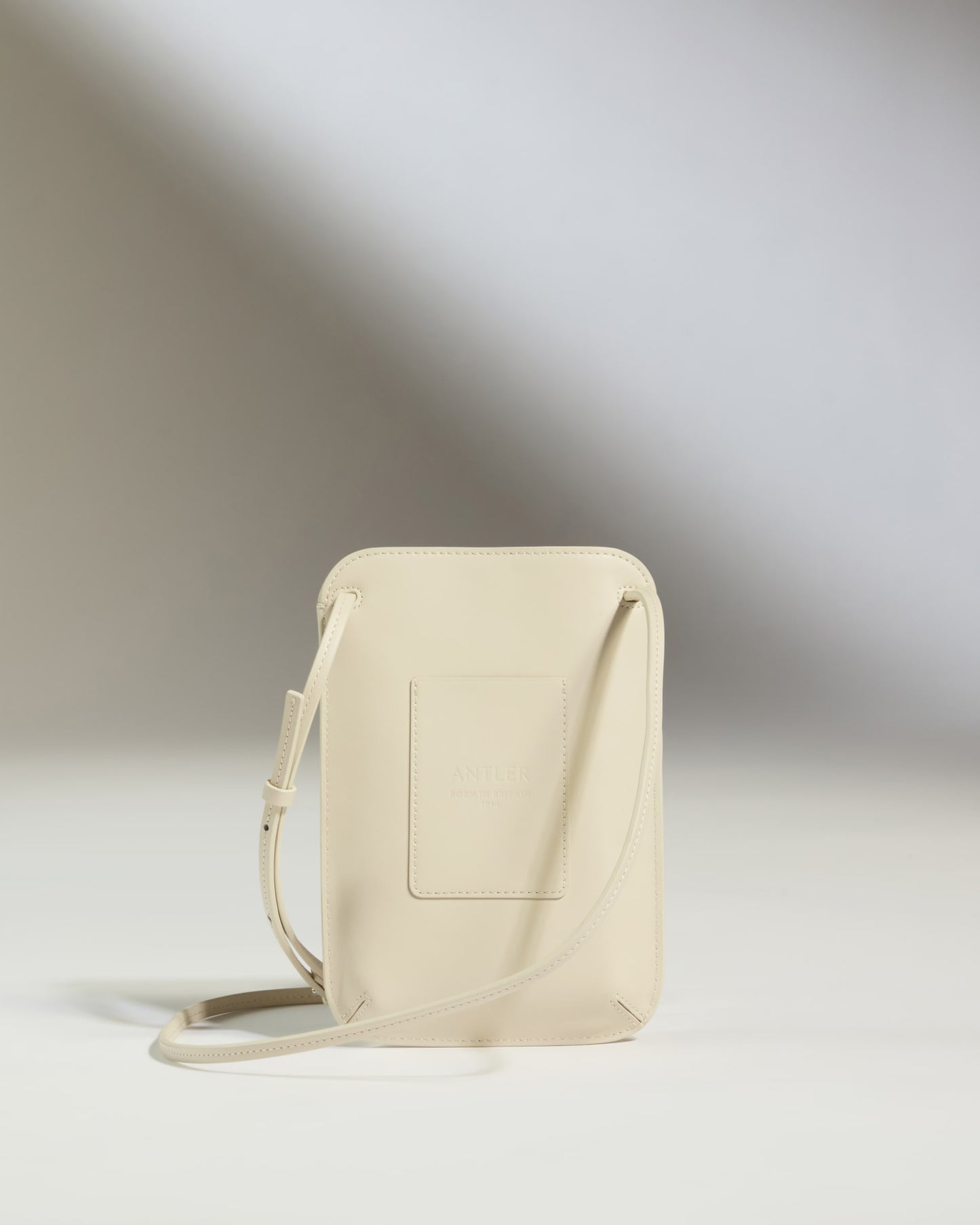 Crossbody Bag in Cream Leather - Heritage Collection
