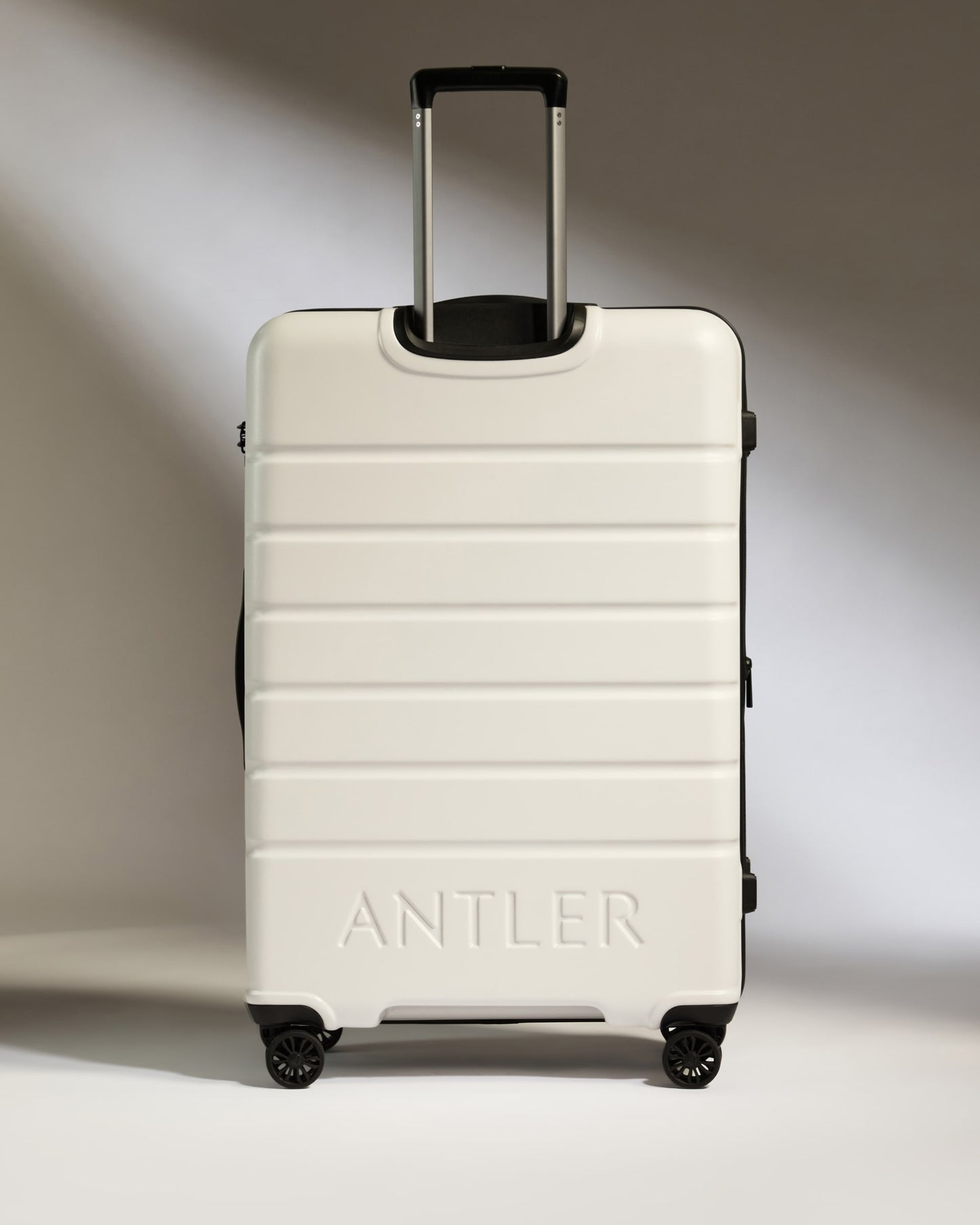Large Luggage in Arctic Grey - Logo