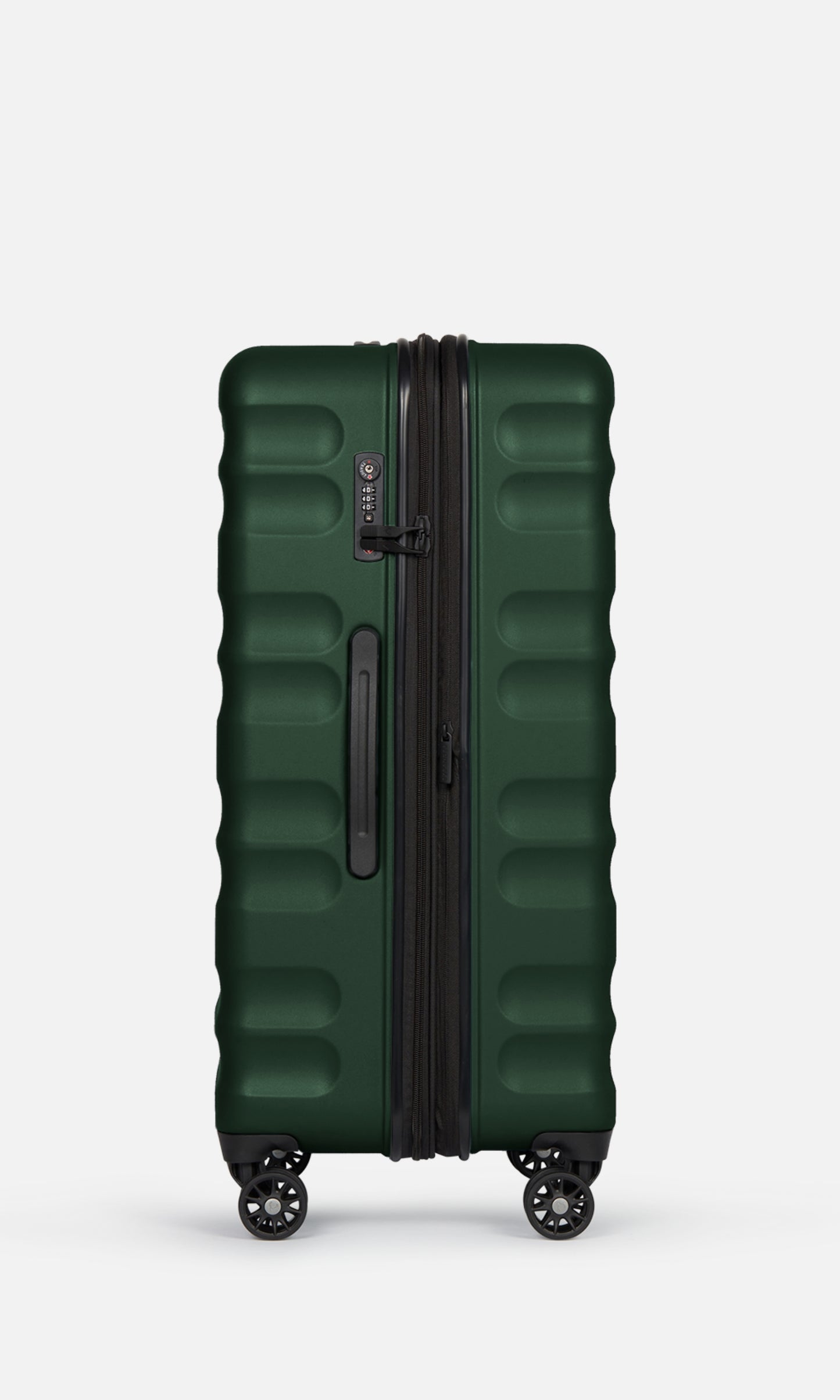 Clifton set in woodland green
