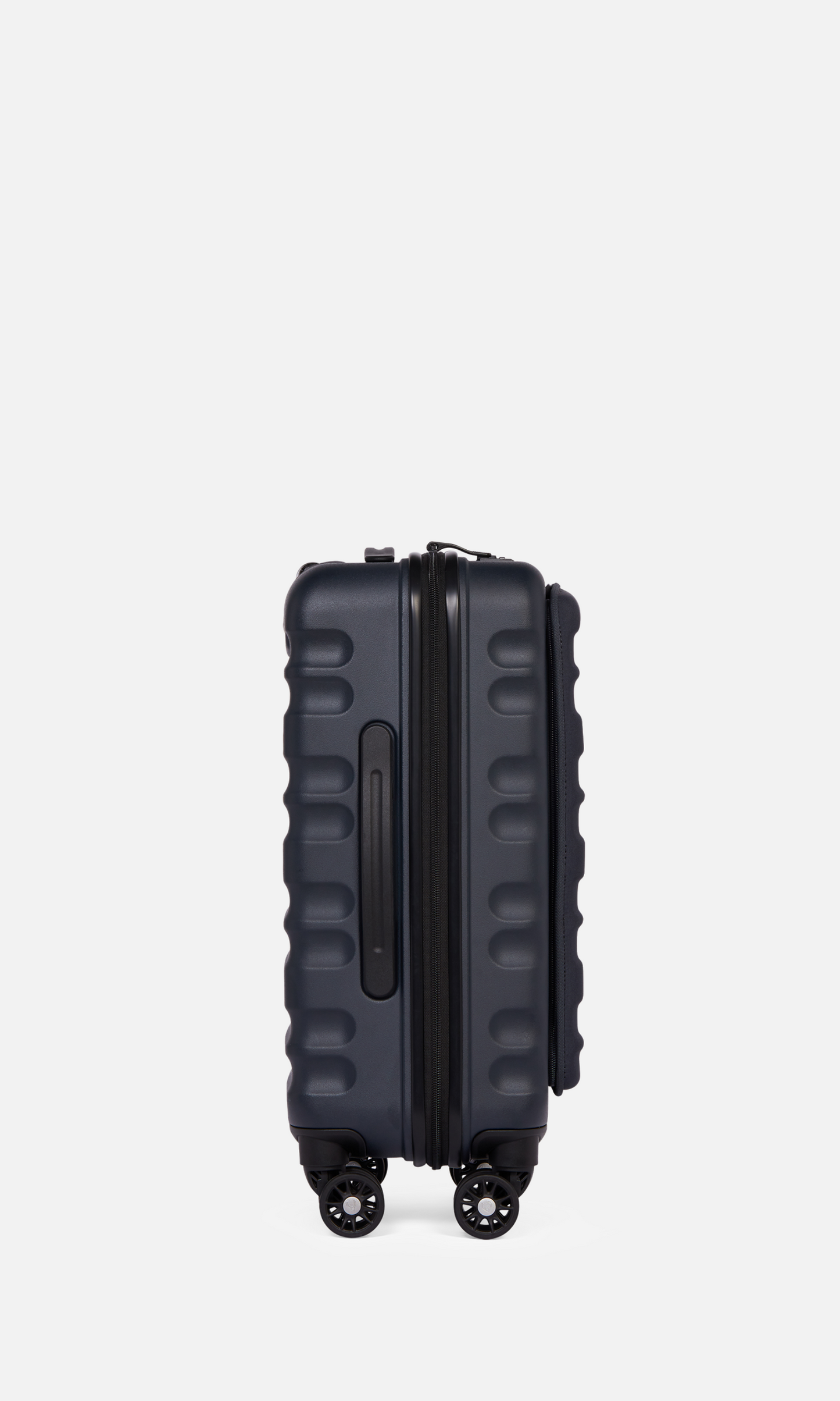 Clifton cabin with pocket in navy