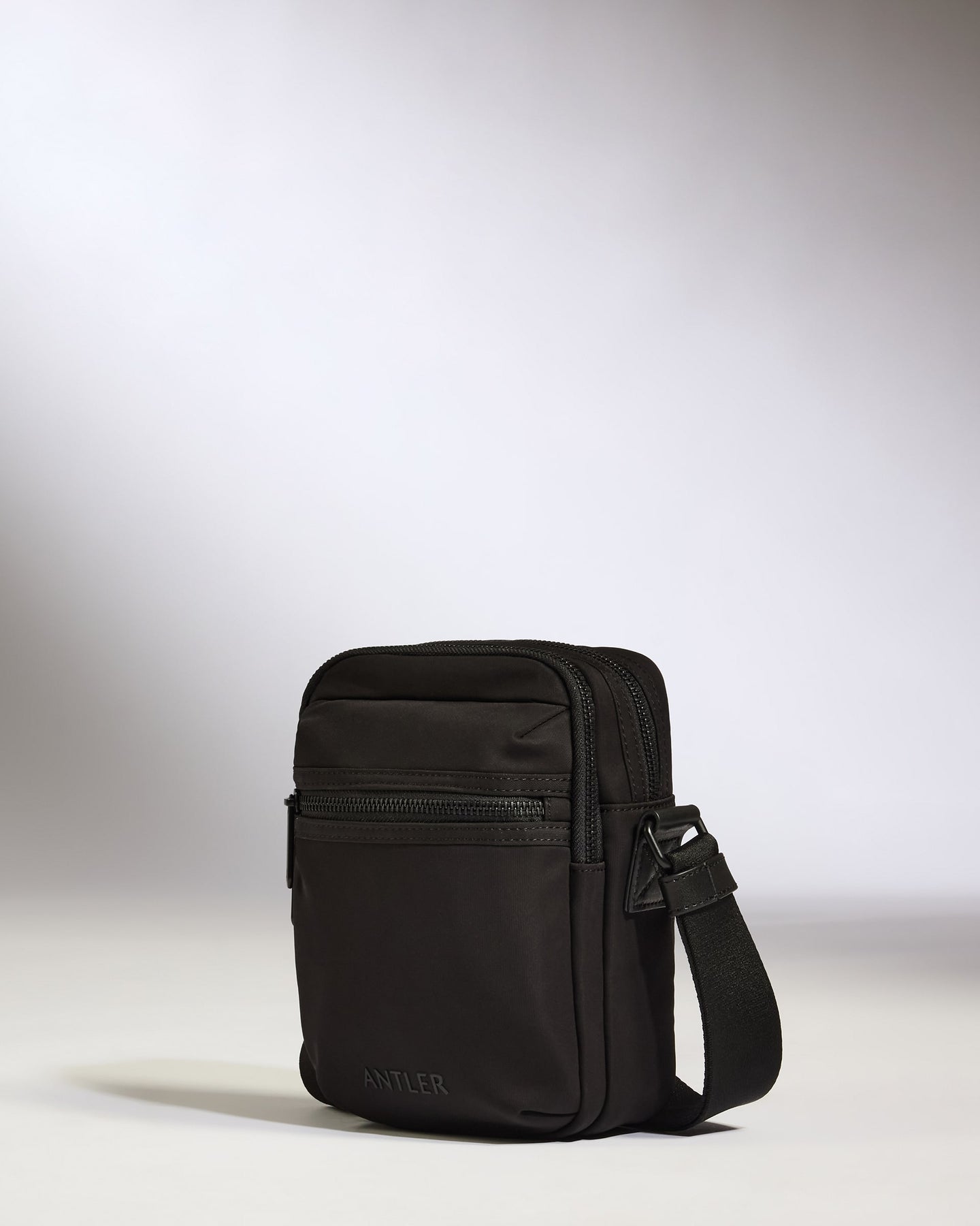 Icon Crossbody Bag in Black