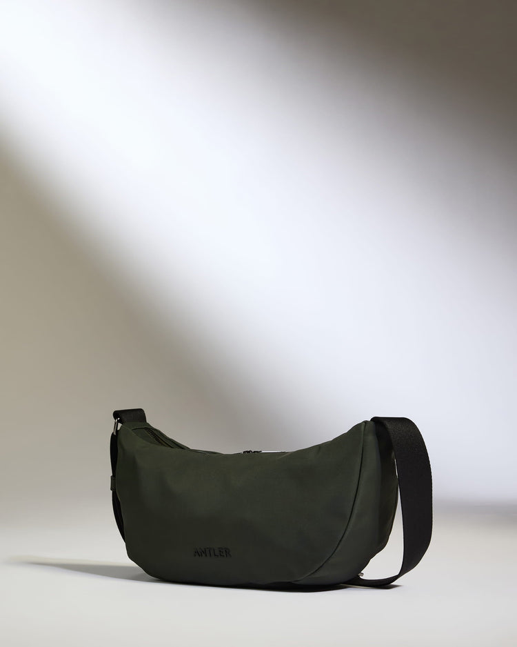 Icon Slingbag in Dark Khaki