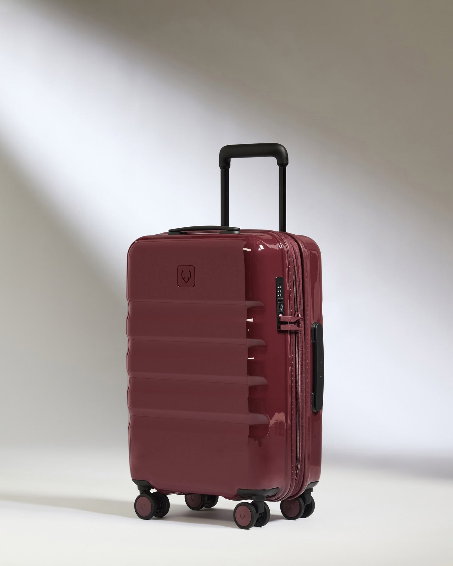 Expandable Carry-on Luggage in Cedar Red Gloss - Icon Stripe