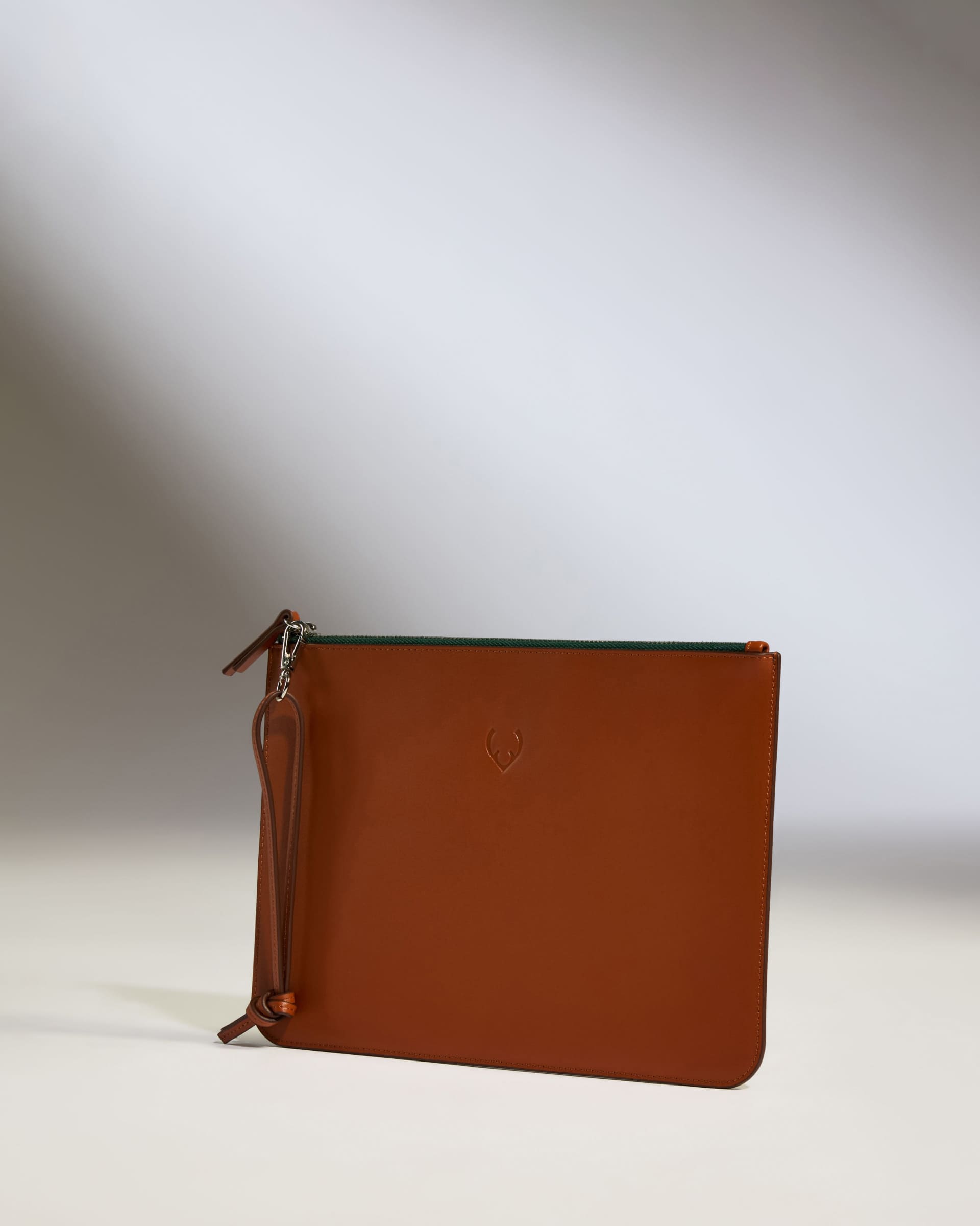 Zipped Pouch with Wristlet in Tan Leather 1914 Collection