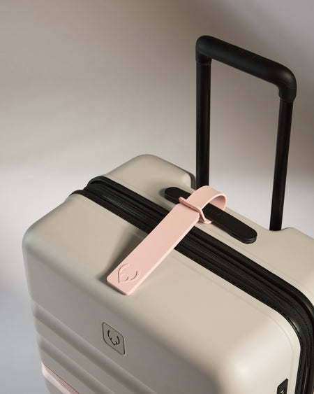 Antler luggage tag in moorland pink