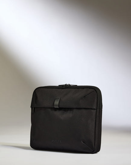 Laptop Case in Black - Urban Light