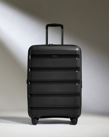 Medium Luggage in Black - Logo Stripe