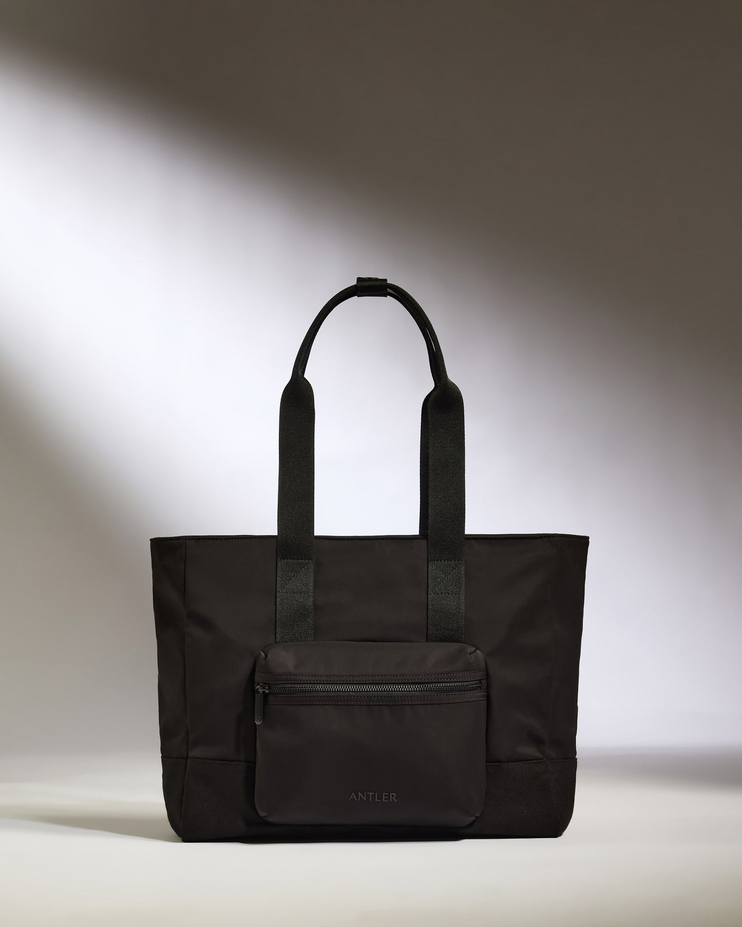 Icon Tote Bag in Black