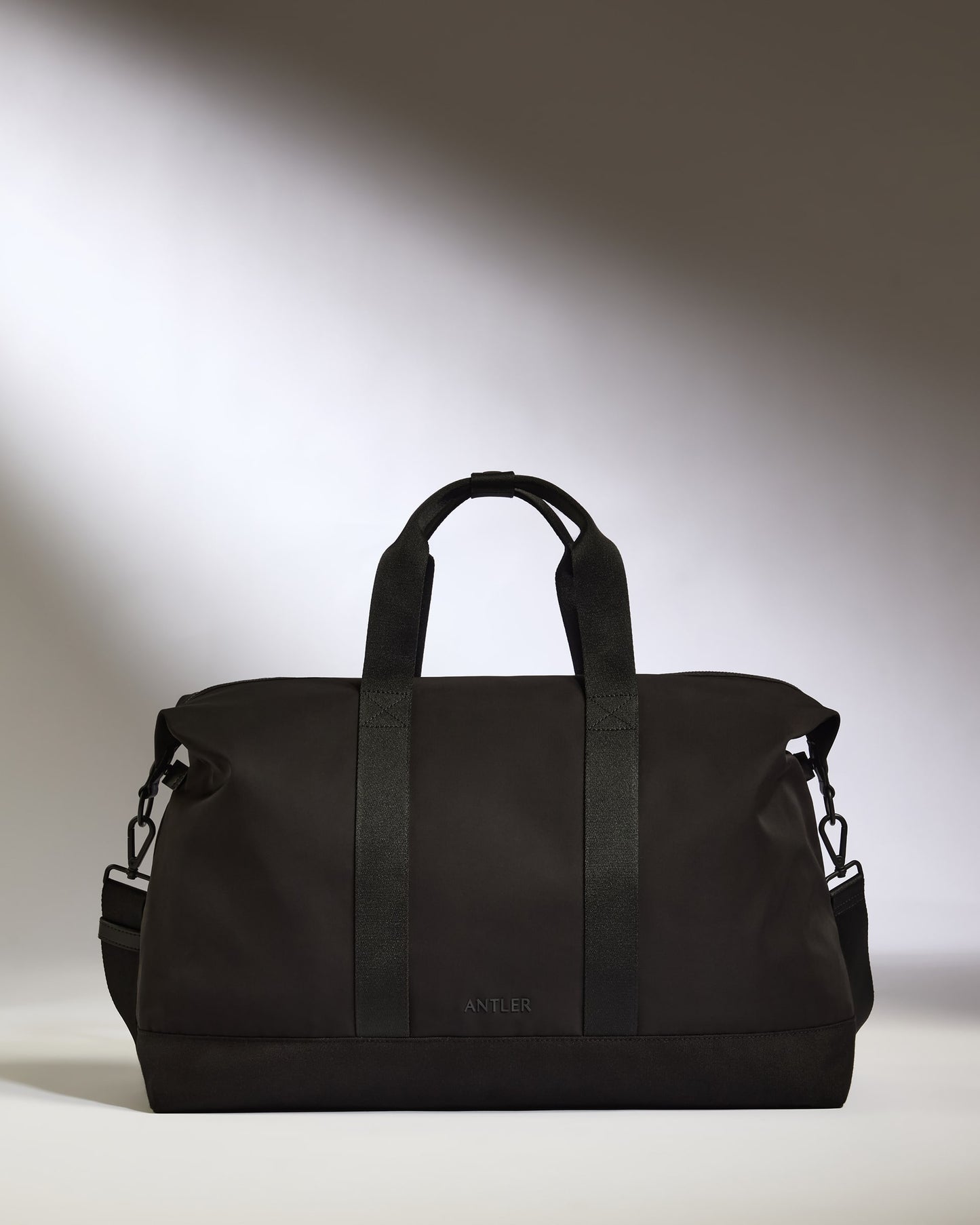 Icon Weekender Bag in Black