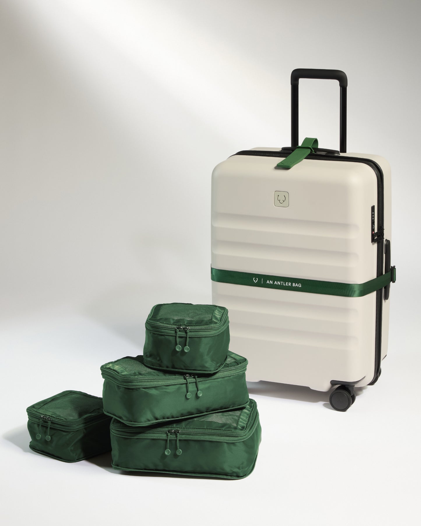 Chelsea 4 packing cubes in woodland green