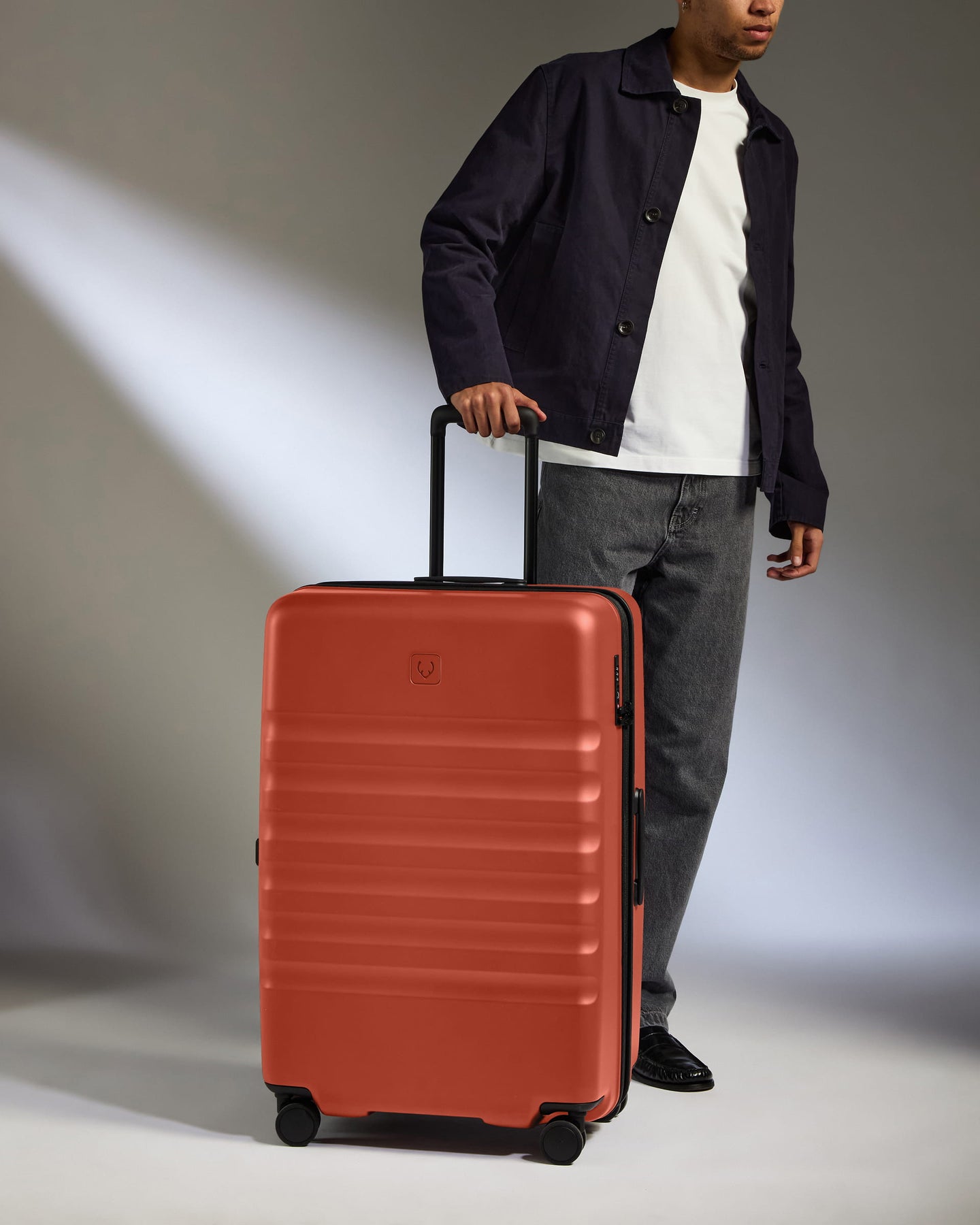 Large Luggage in Buckthorn Red - Icon Stripe