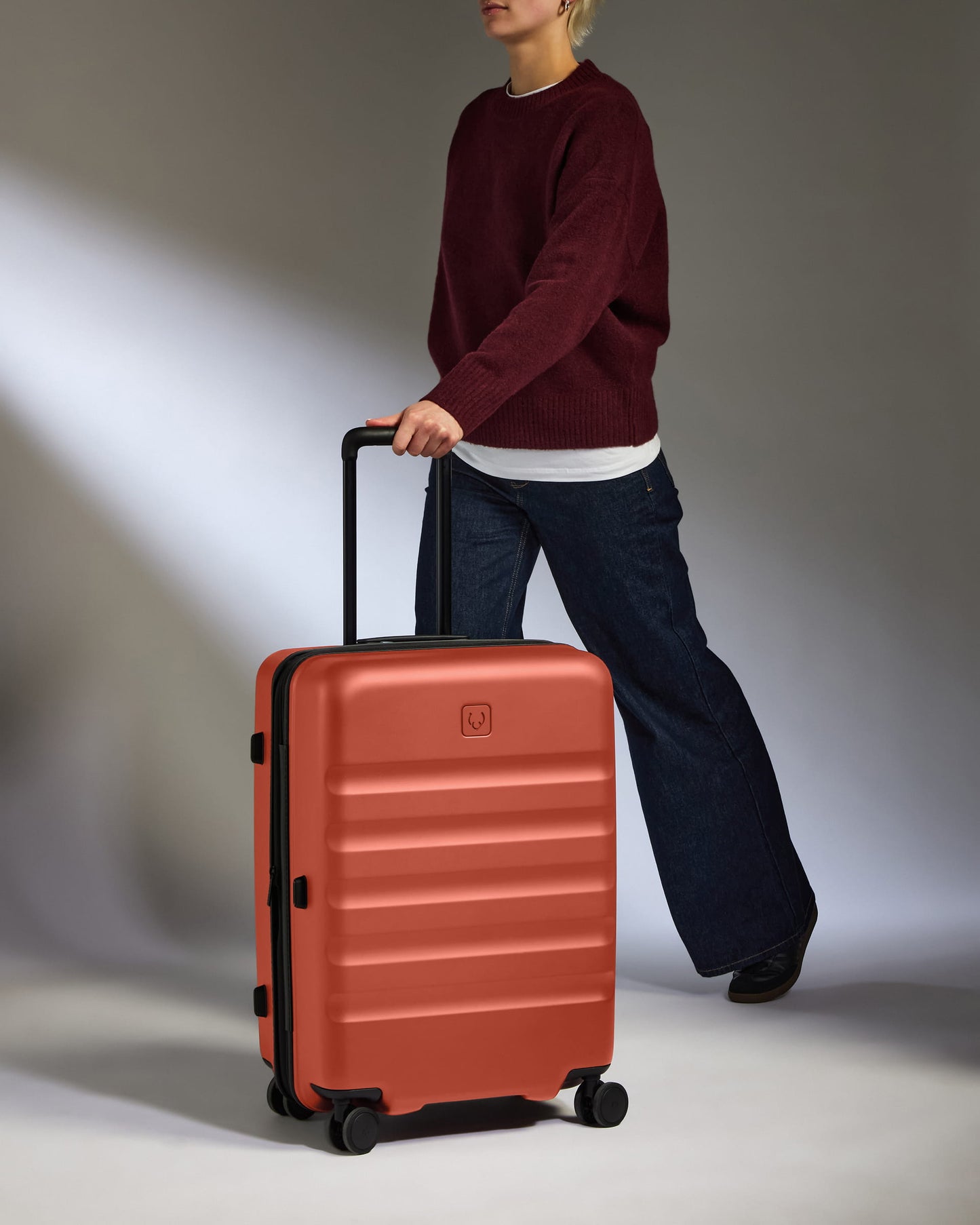 Medium Luggage in Buckthorn Red - Icon Stripe