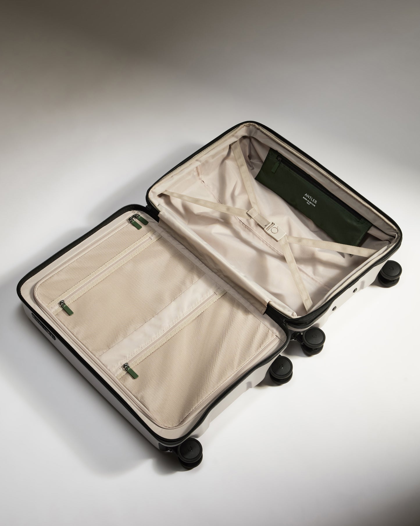 Large Carry-on Luggage Set in Taupe - Icon Stripe