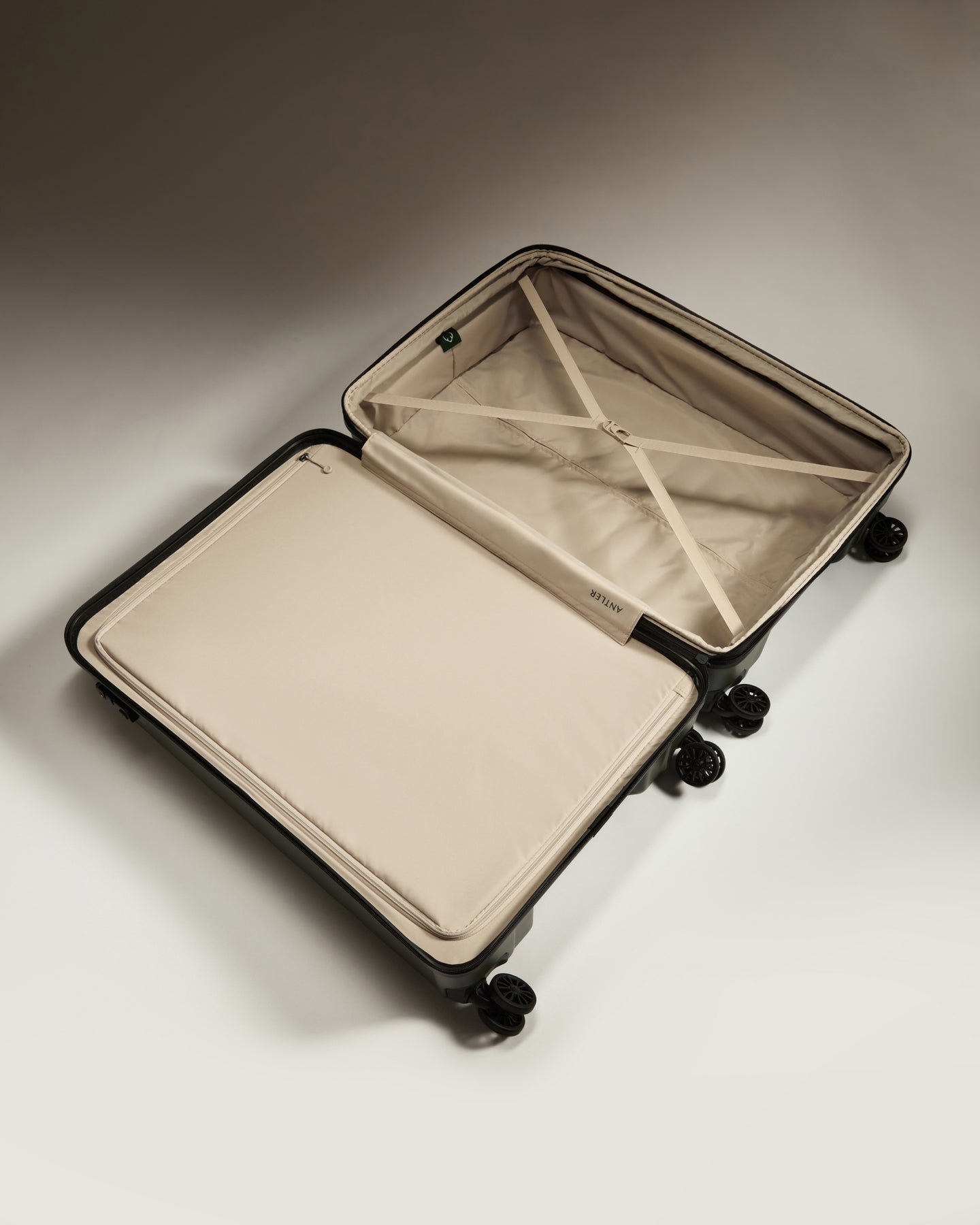 Large Suitcase in Pine - Logo