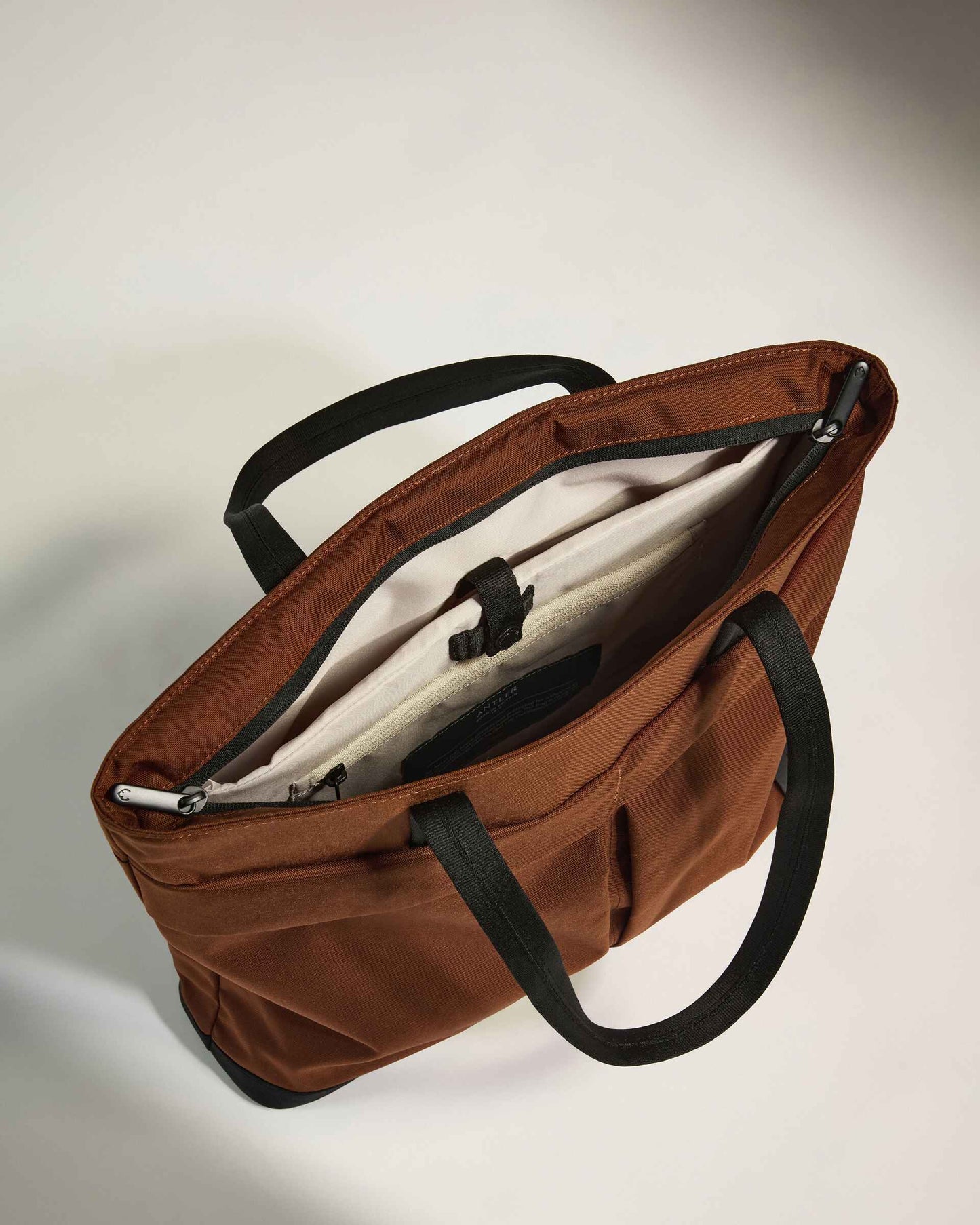 Urban Core Tote Bag in Clay Brown