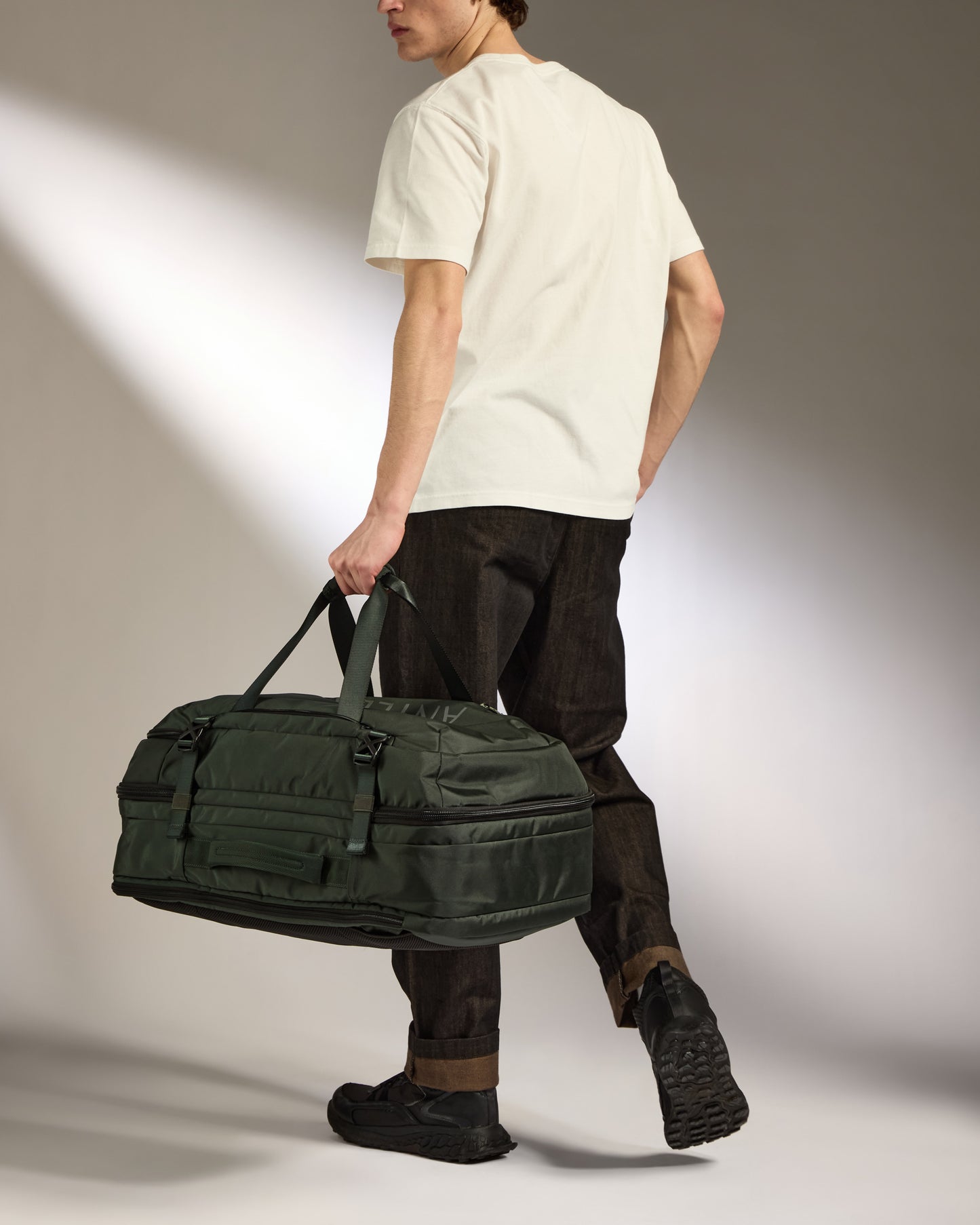 Discovery 60L Backpack in Dark Forest Green