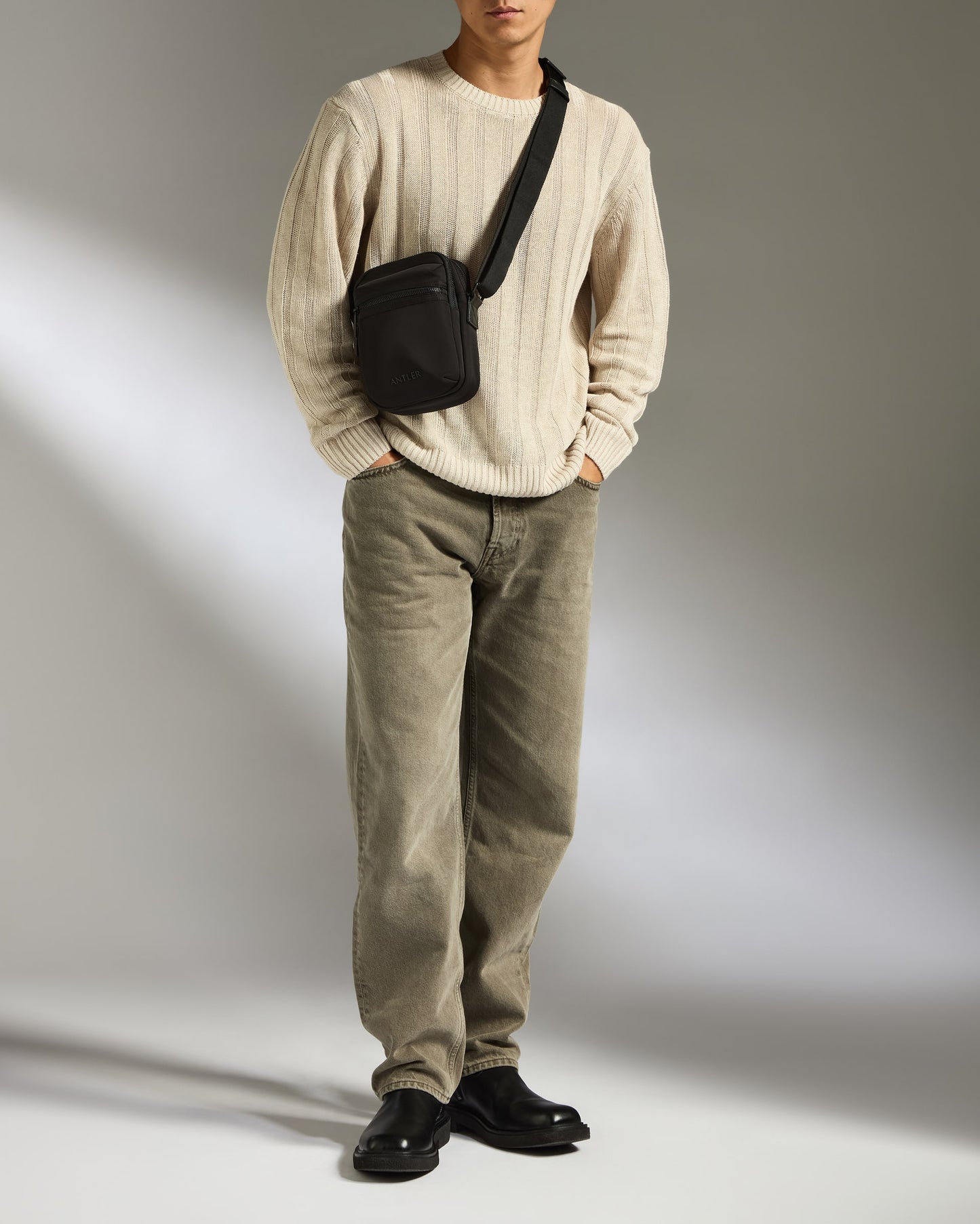 Icon Crossbody Bag in Black