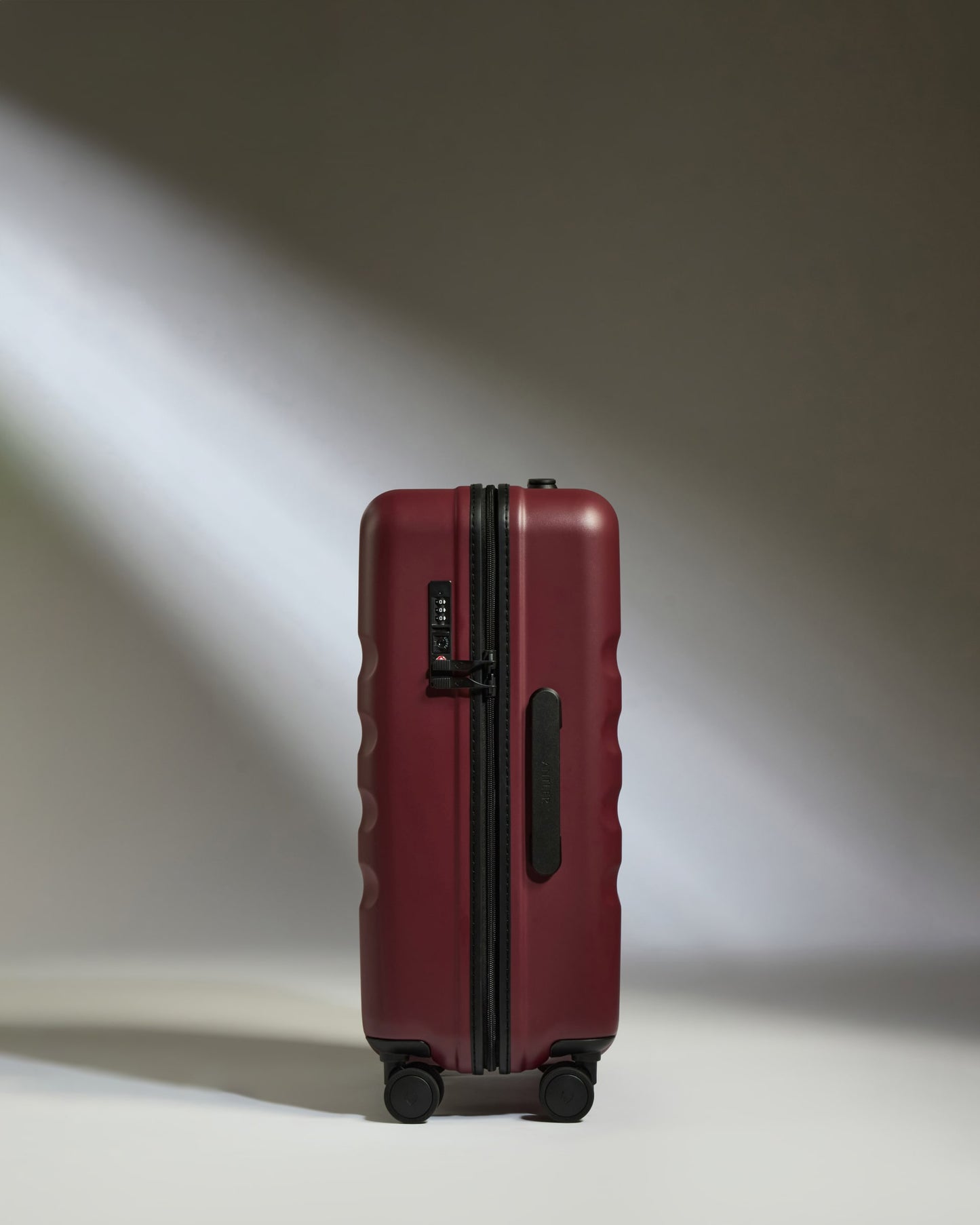 Large Carry-on Luggage in Cedar Red - Icon Stripe