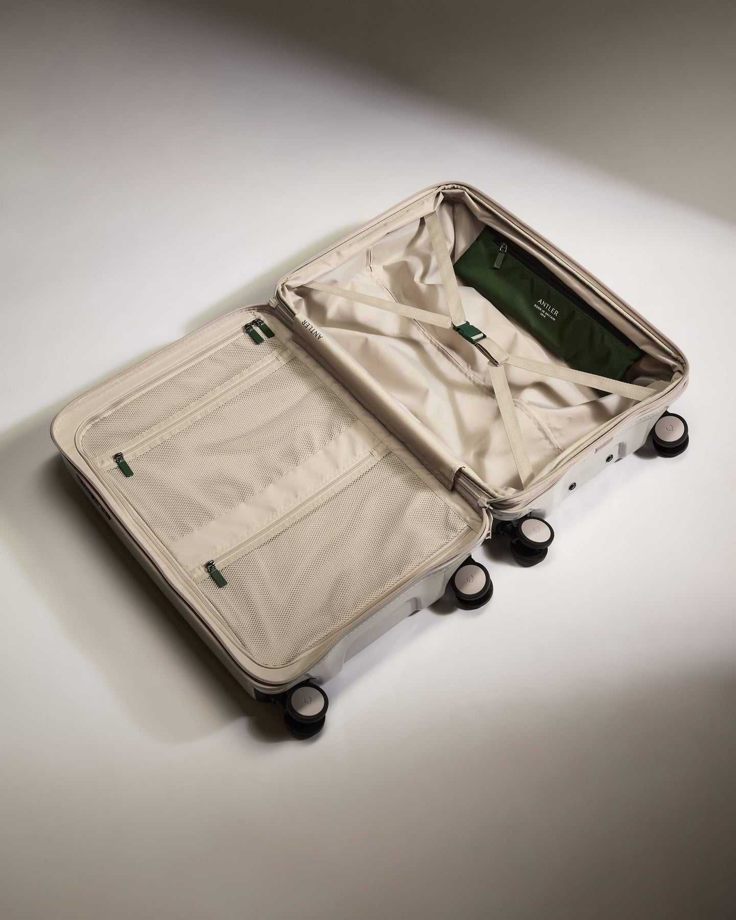 Medium Luggage in Taupe Gloss - Icon Stripe