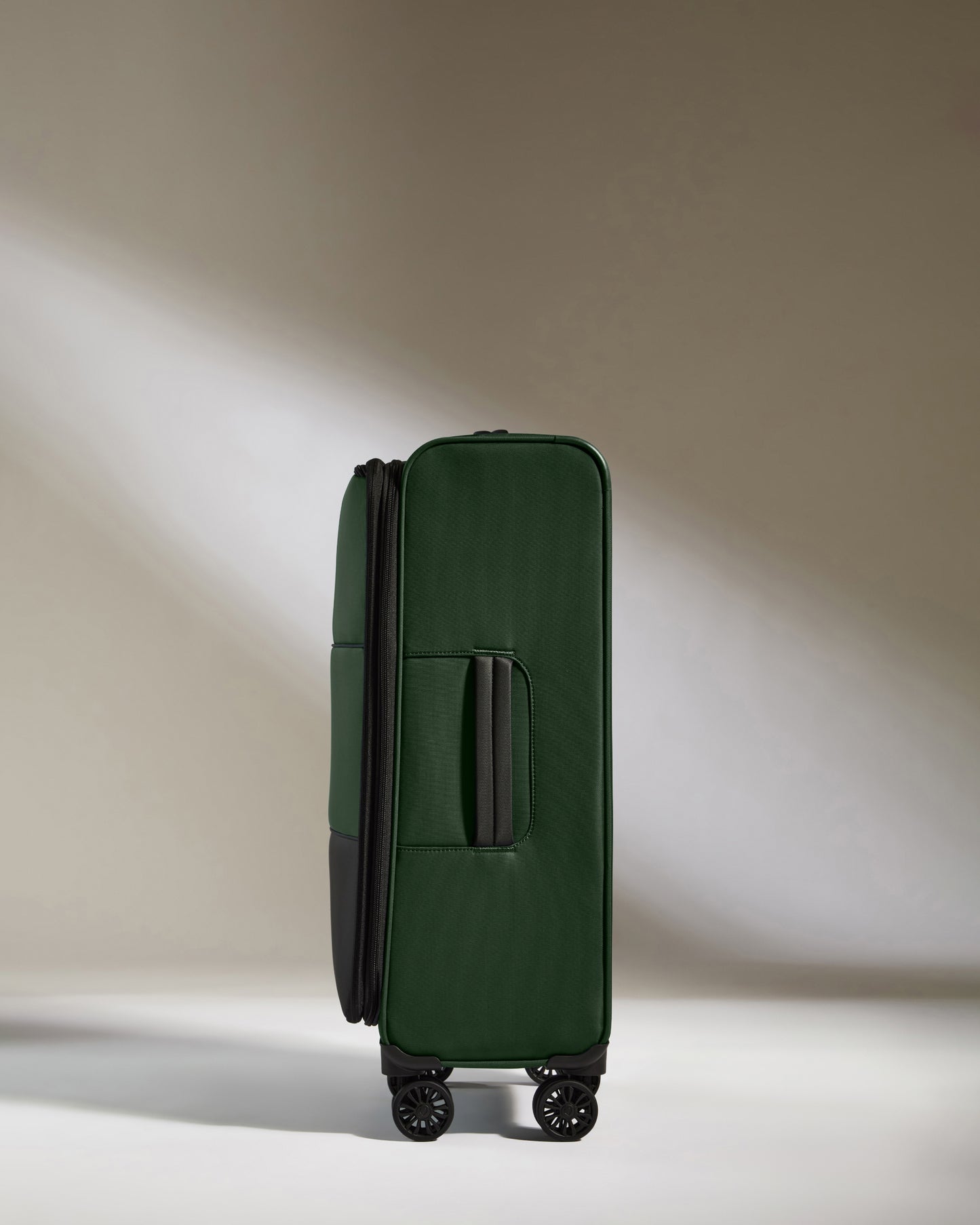 Lightest Medium Luggage in Antler Green - Soft Stripe