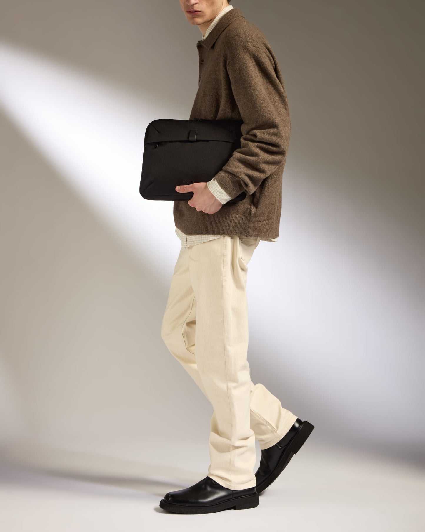 Laptop Case in Black - Urban Light