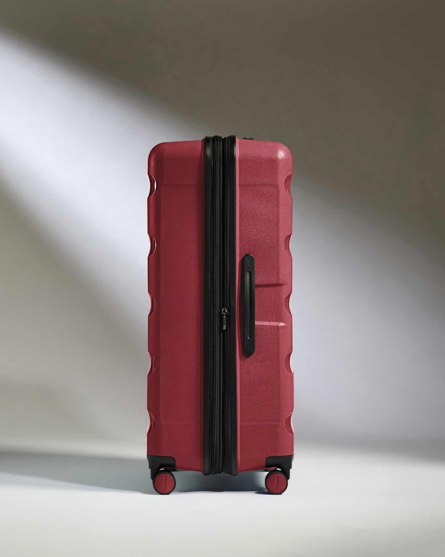 Large Luggage in Soft Red - Logo Stripe