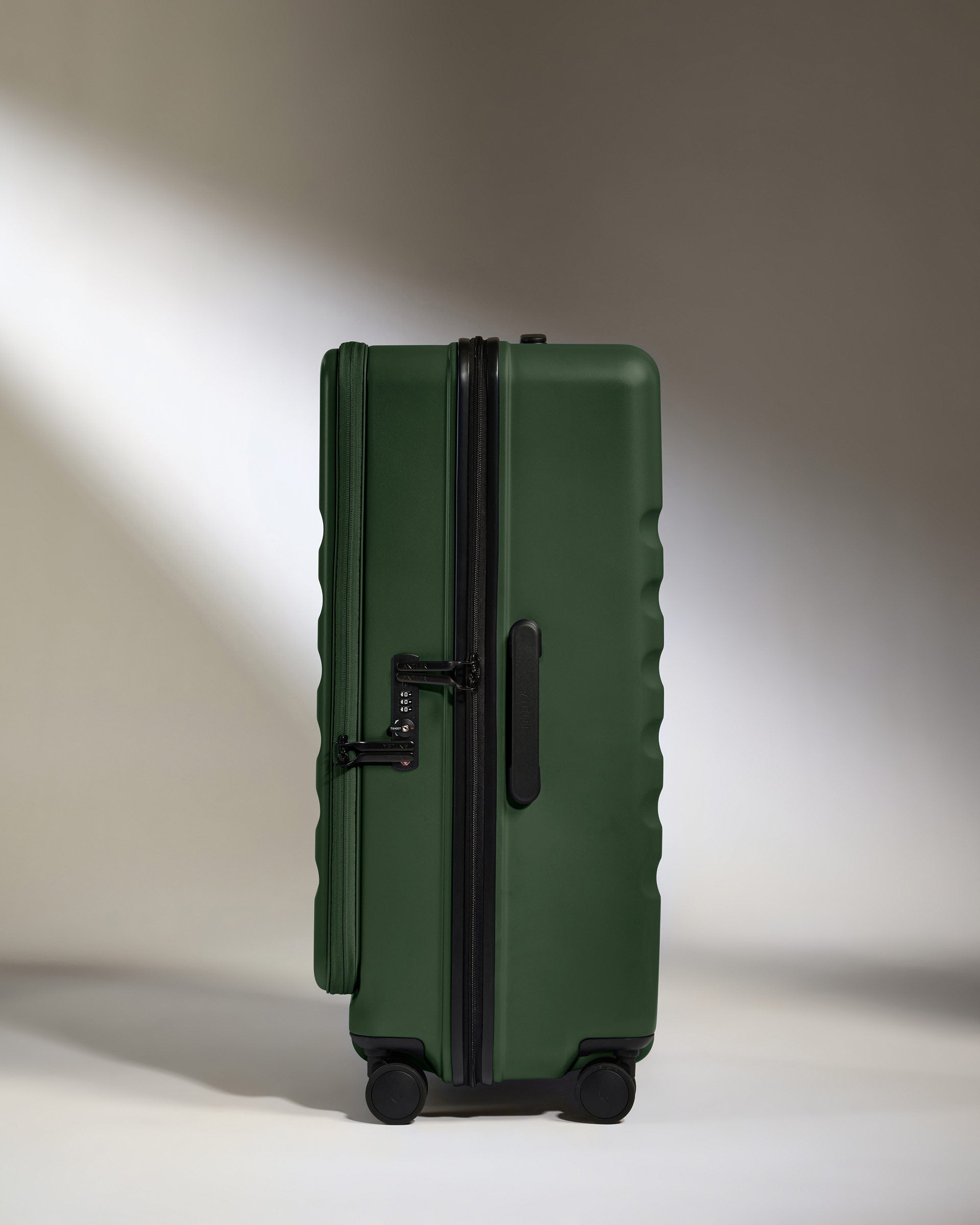 Icon Stripe Large | Green Dual Opening Checked Luggage – Antler