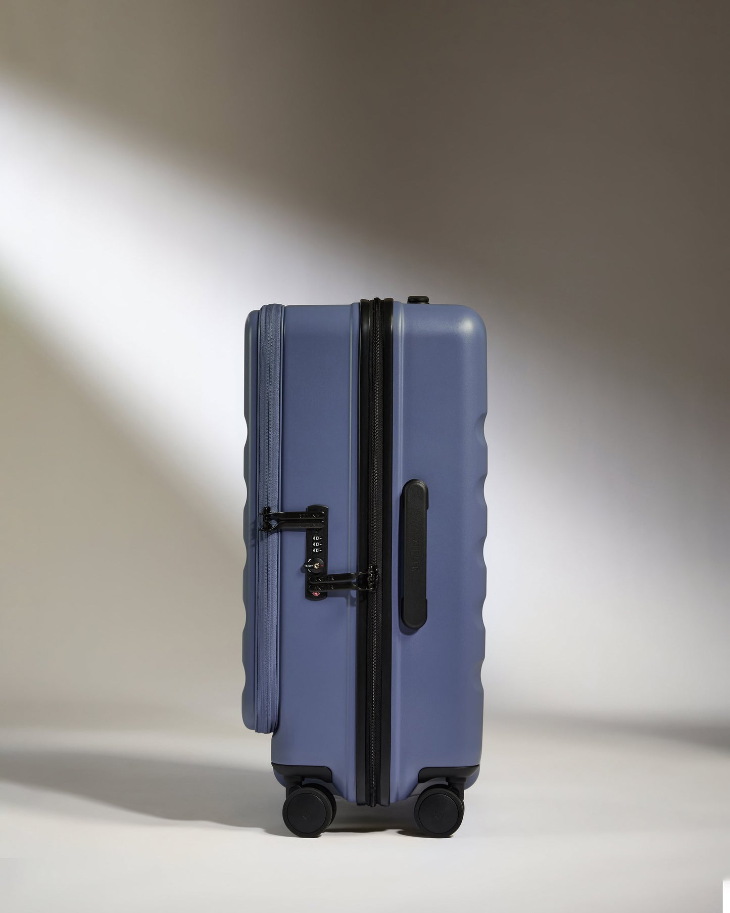 Dual Opening Medium Luggage in Ocean Blue - Icon Stripe