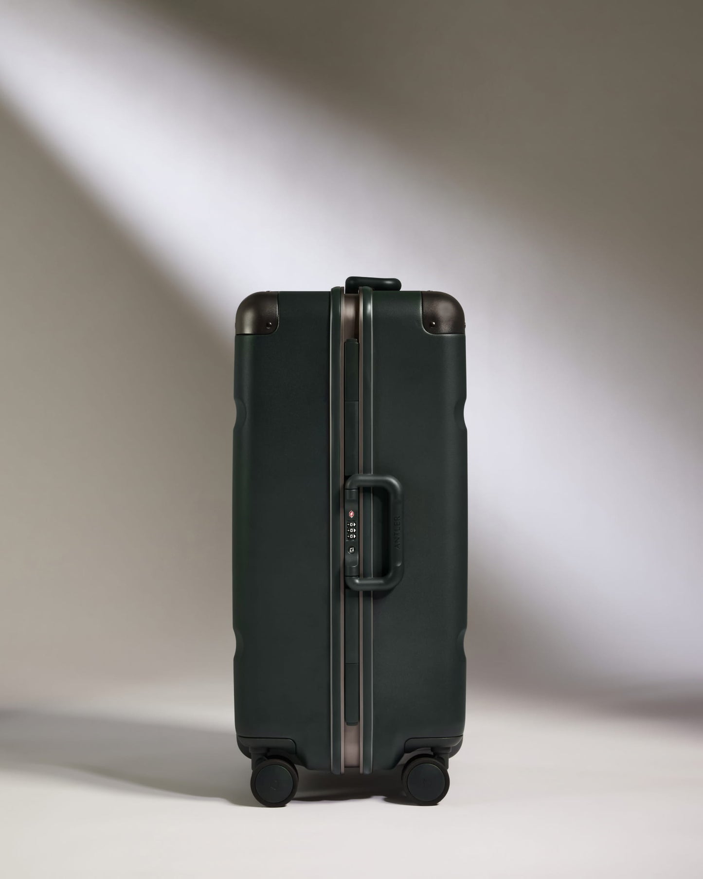 Medium Luggage in Dark Forest Green - Heritage Stripe