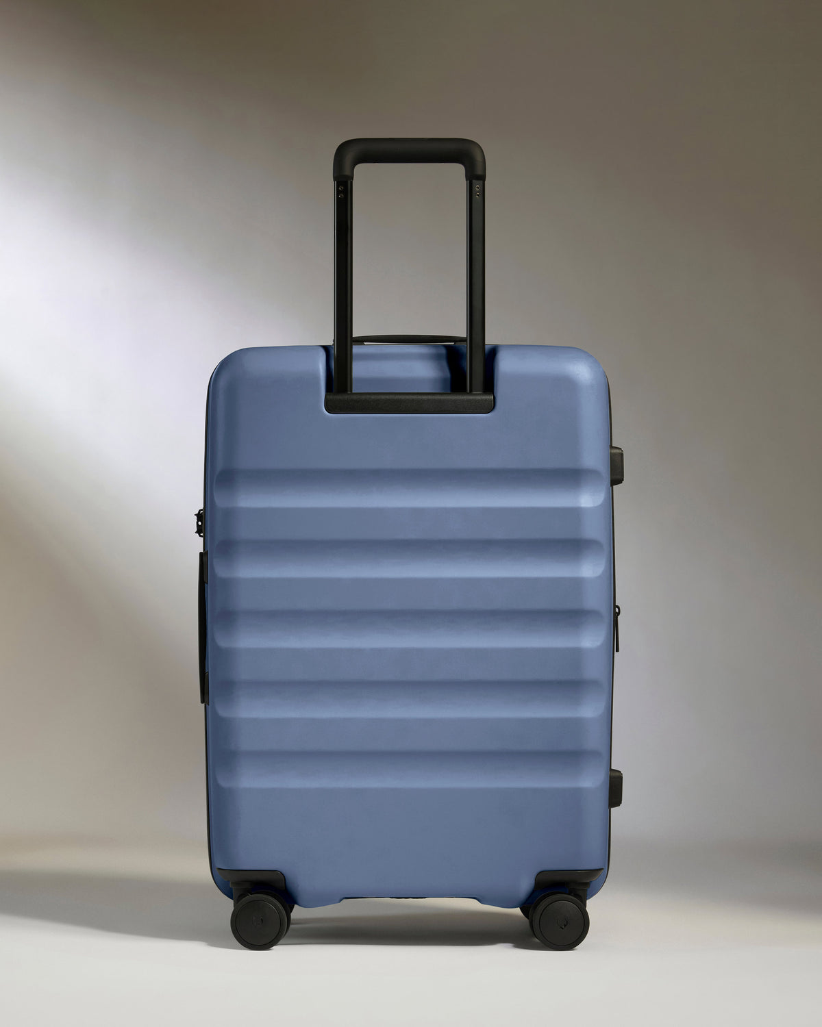 Medium Luggage in Ocean Blue - Icon Stripe