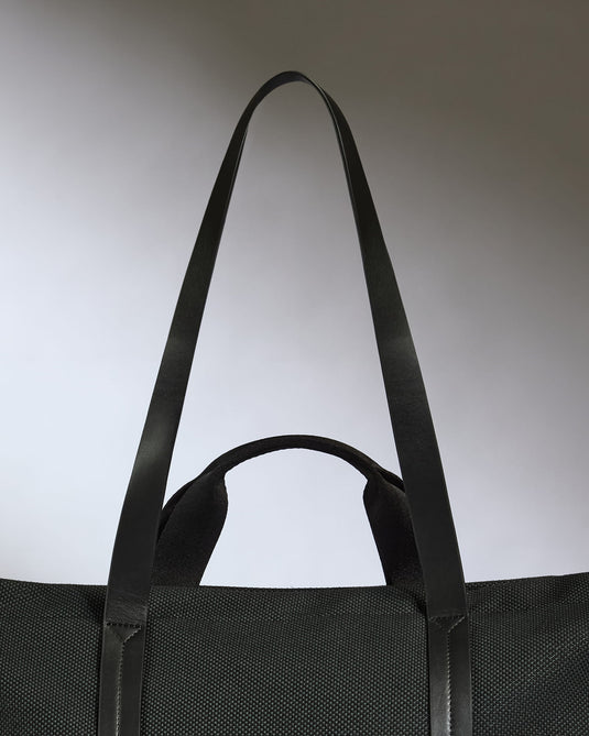 a black bag with straps