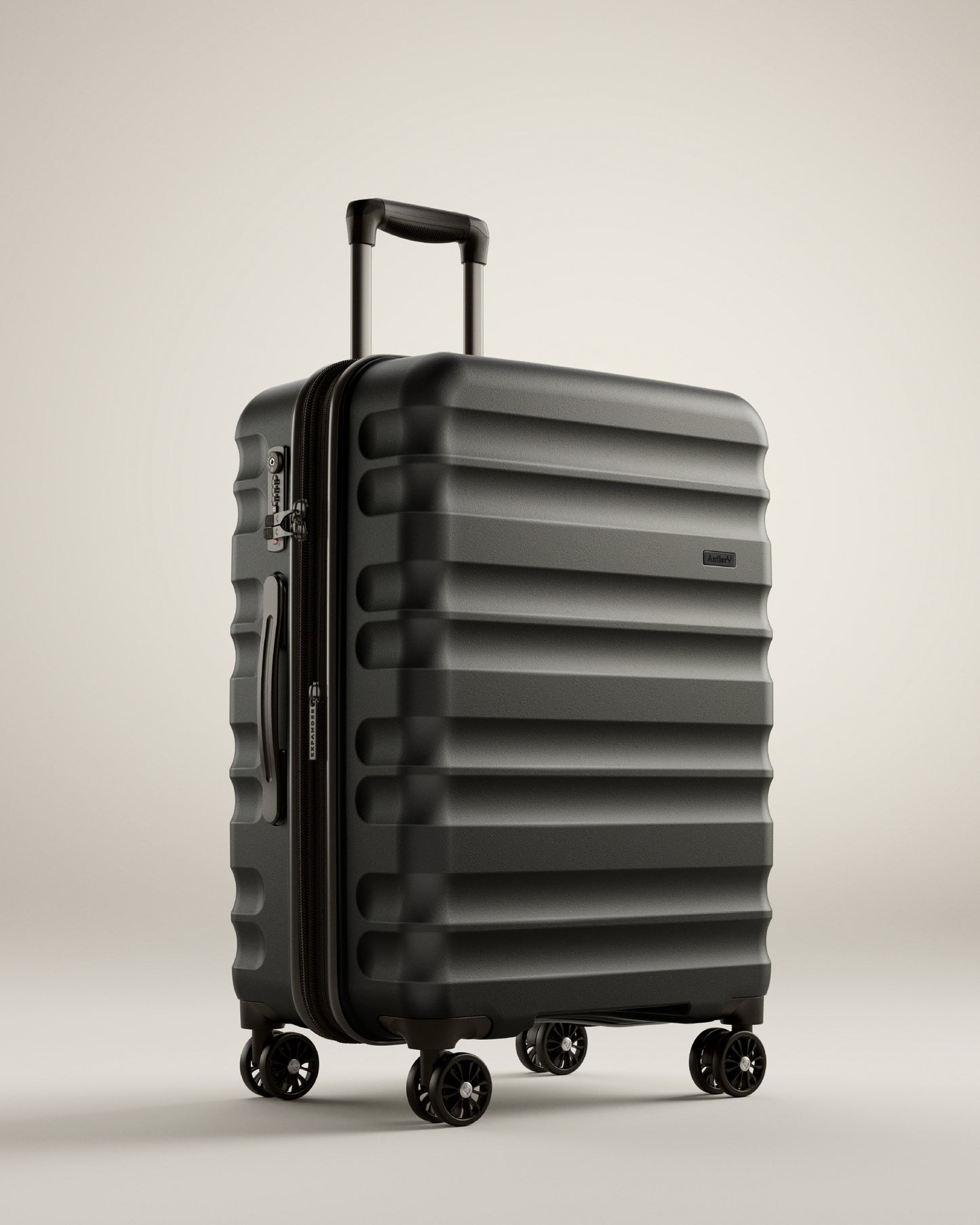 Clifton medium in black