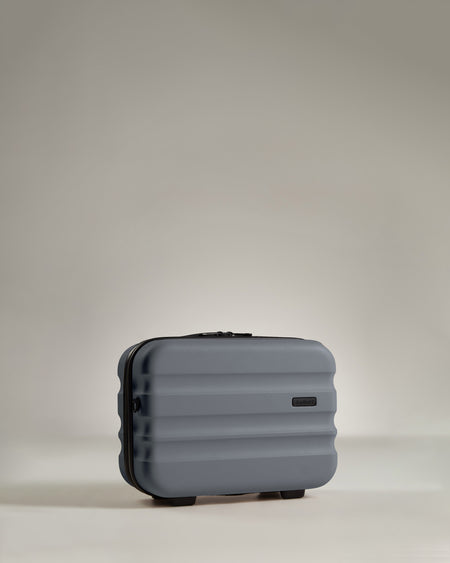 Clifton vanity case in slate