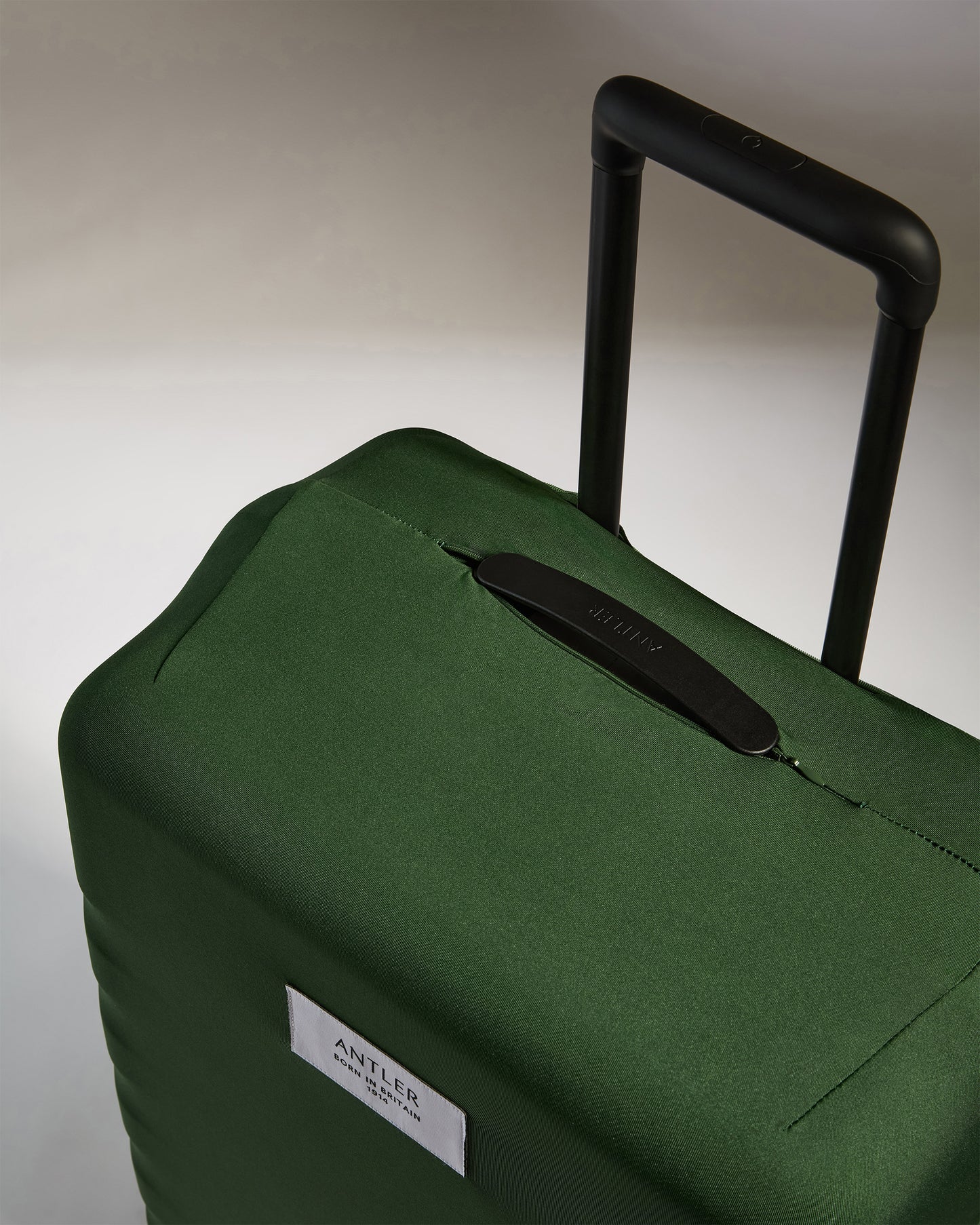 Luggage Cover Medium in Antler Green