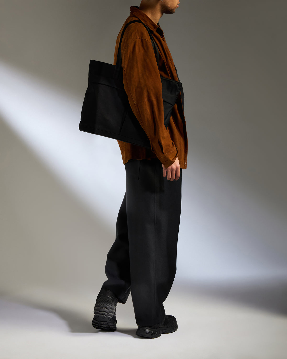 Urban Core Tote Bag in Black | Travel & Work Bags and Accessories ...