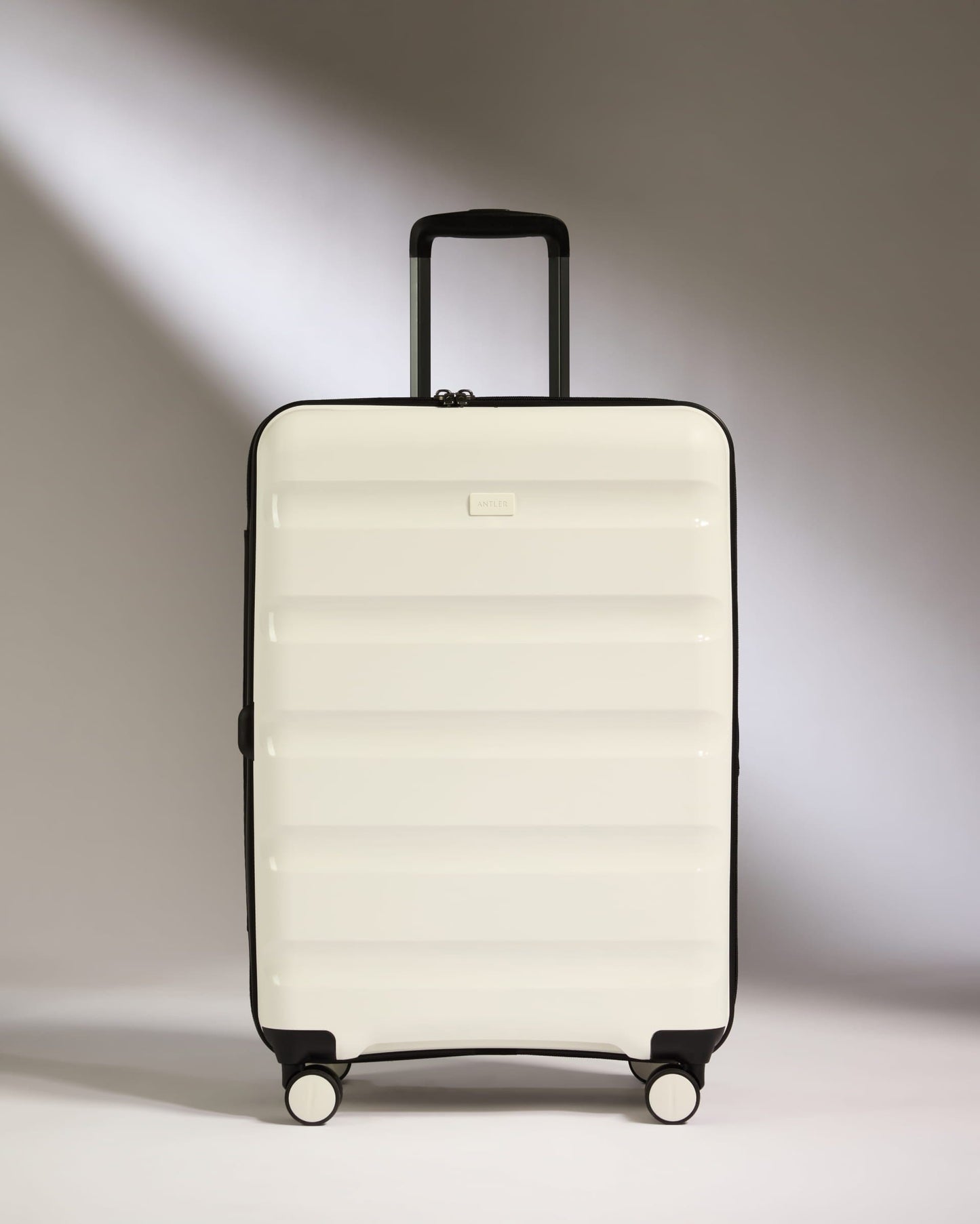 Antler Luggage -  Medium Suitcase in White - Logo Stripe - Hard Suitcase - Medium Medium Suitcase White - Logo Stripe | Lightweight Hard Shell Luggage
