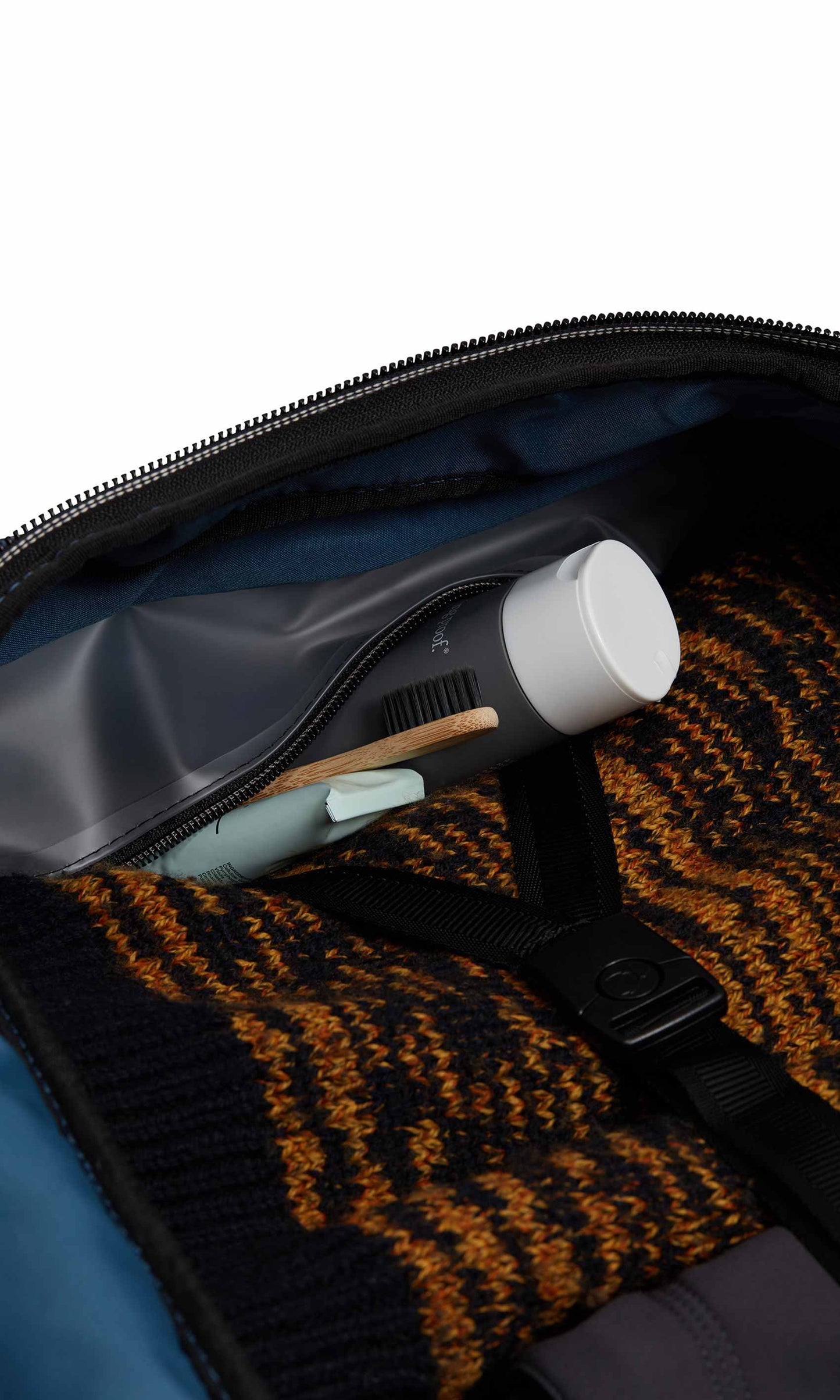Bamburgh duffel in navy