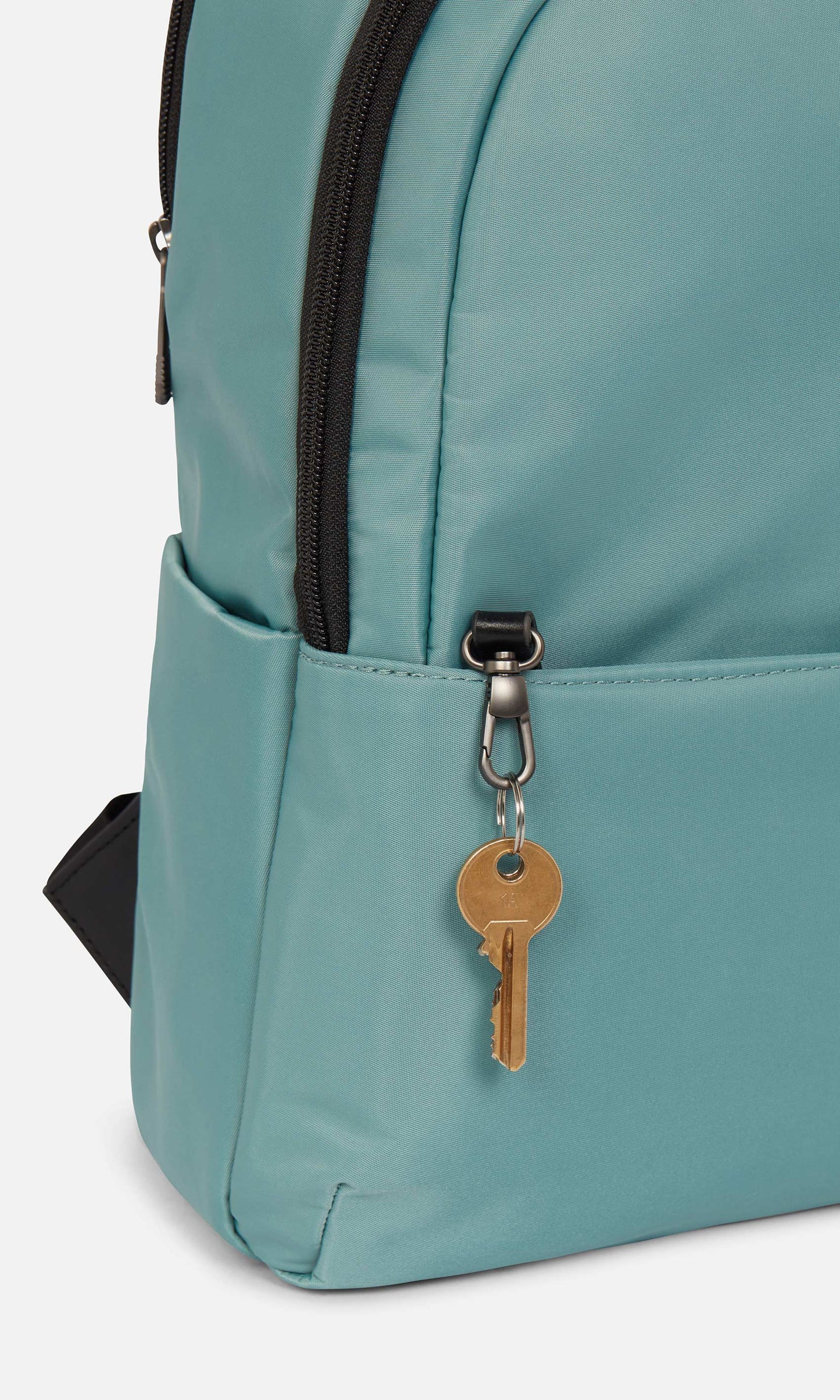 Chelsea daypack in mineral