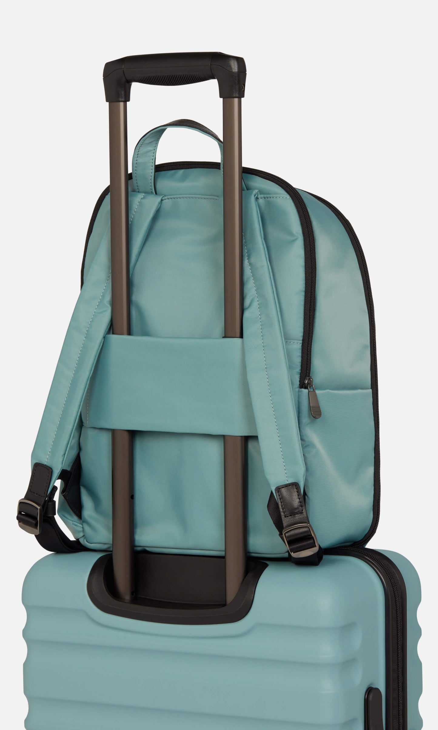 Chelsea backpack in mineral