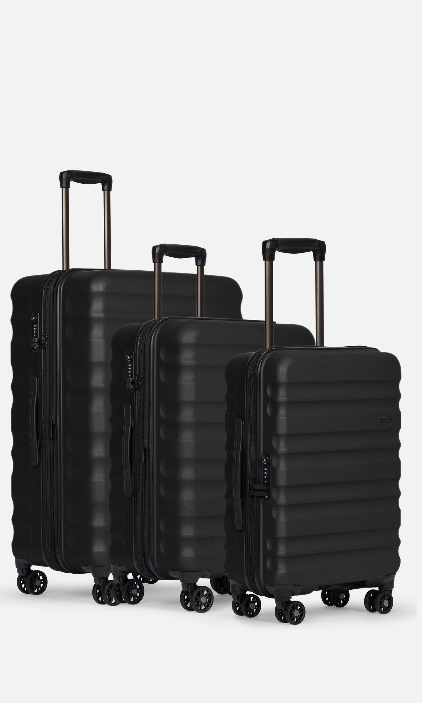 Clifton set in black