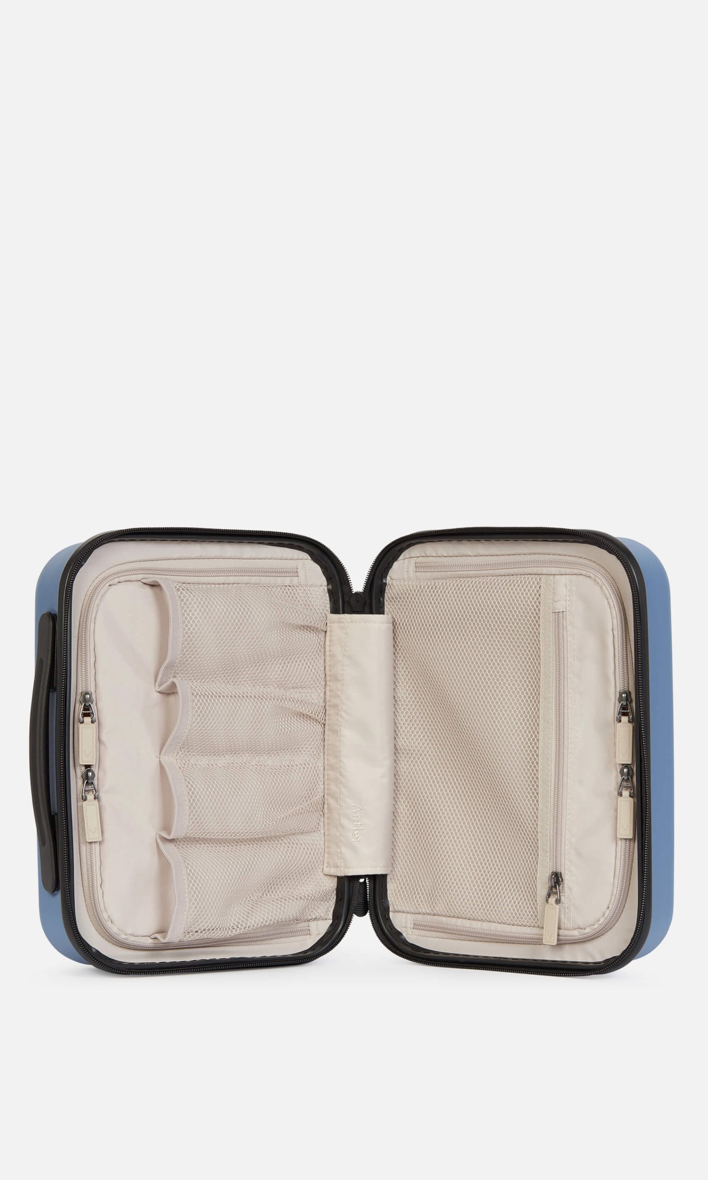 Clifton vanity case in azure